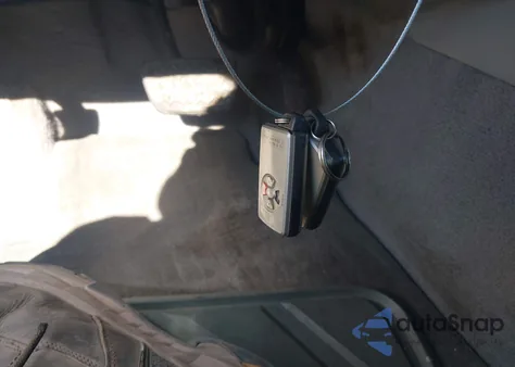 2006 Toyota Avalon Limited z USA, uszkodzony, nr VIN 4T1BK36B76U112286